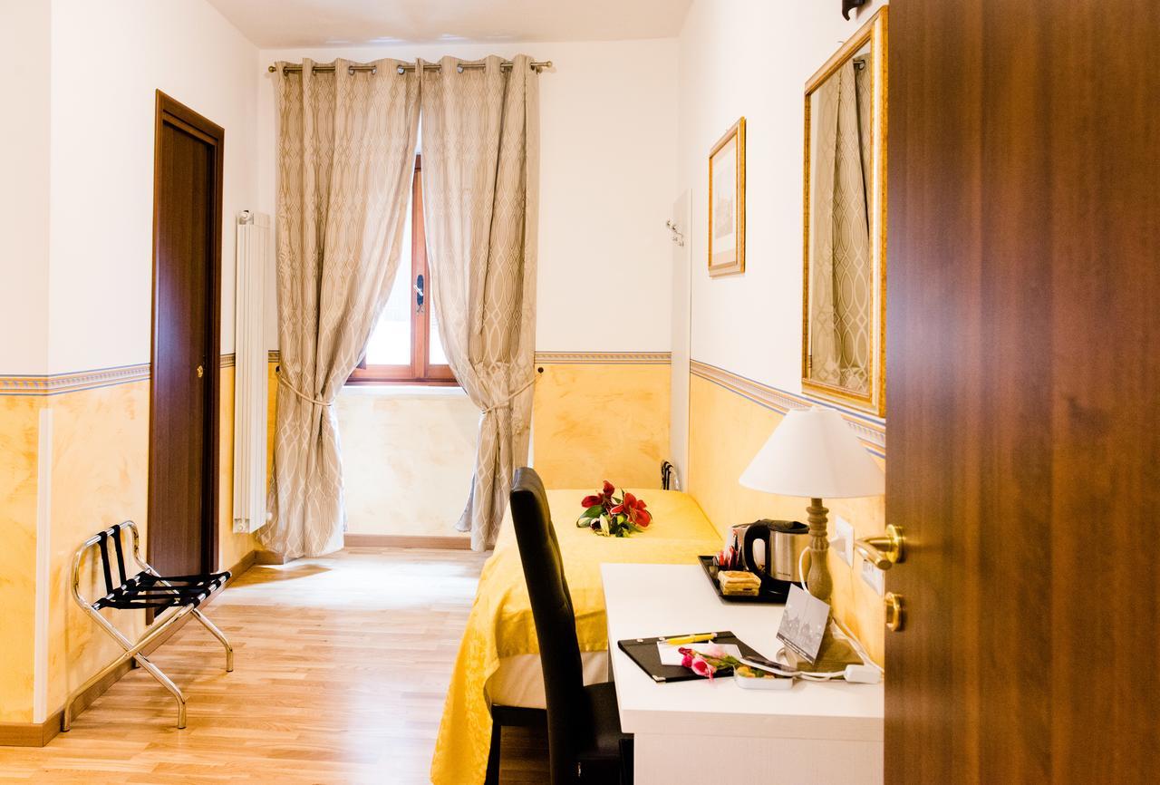 Bed and Breakfast Domus Popolo à Rome Extérieur photo